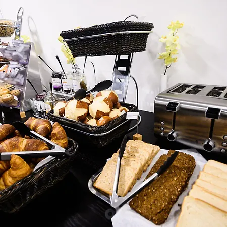 Luna オッフェンバッハ