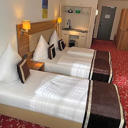 Hotel Luna 4*