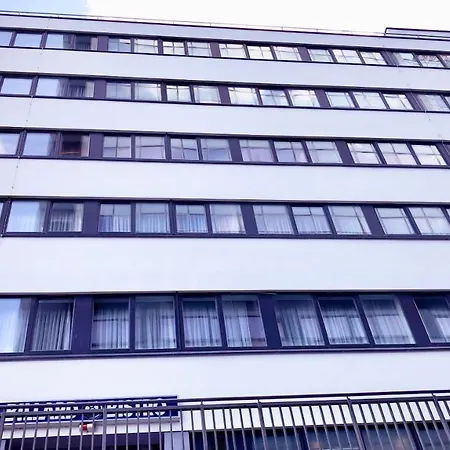 Luna ホテル オッフェンバッハ