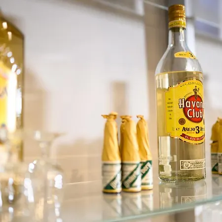 卢纳酒店