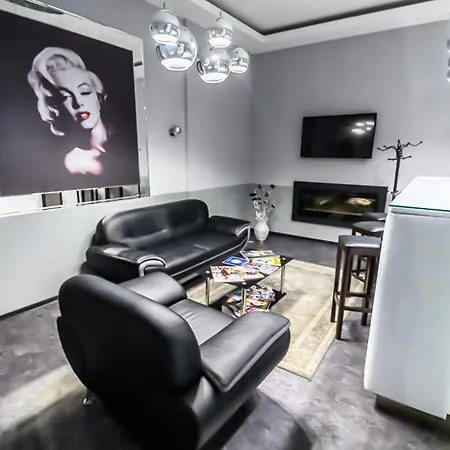 Hotel Luna 4*