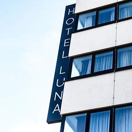 Luna Hotel 4*